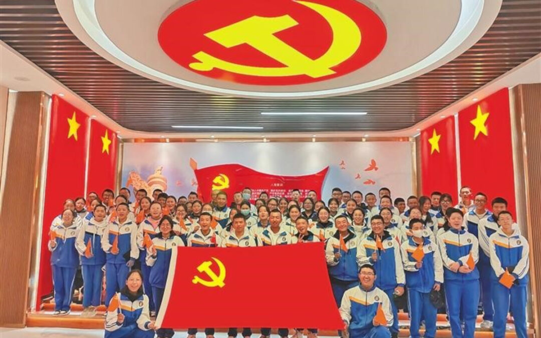 Schüler Besuchen Mao Gedächtnis Halle In Lhasa 1200×900 Xzxw.com